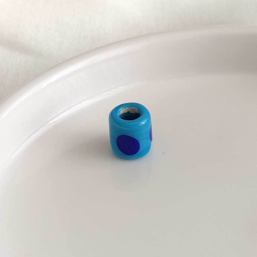 RENKLİ SİLİNDİR MURANO BENEKLİ CAM BONCUK 1 ADET - TURKUAZ