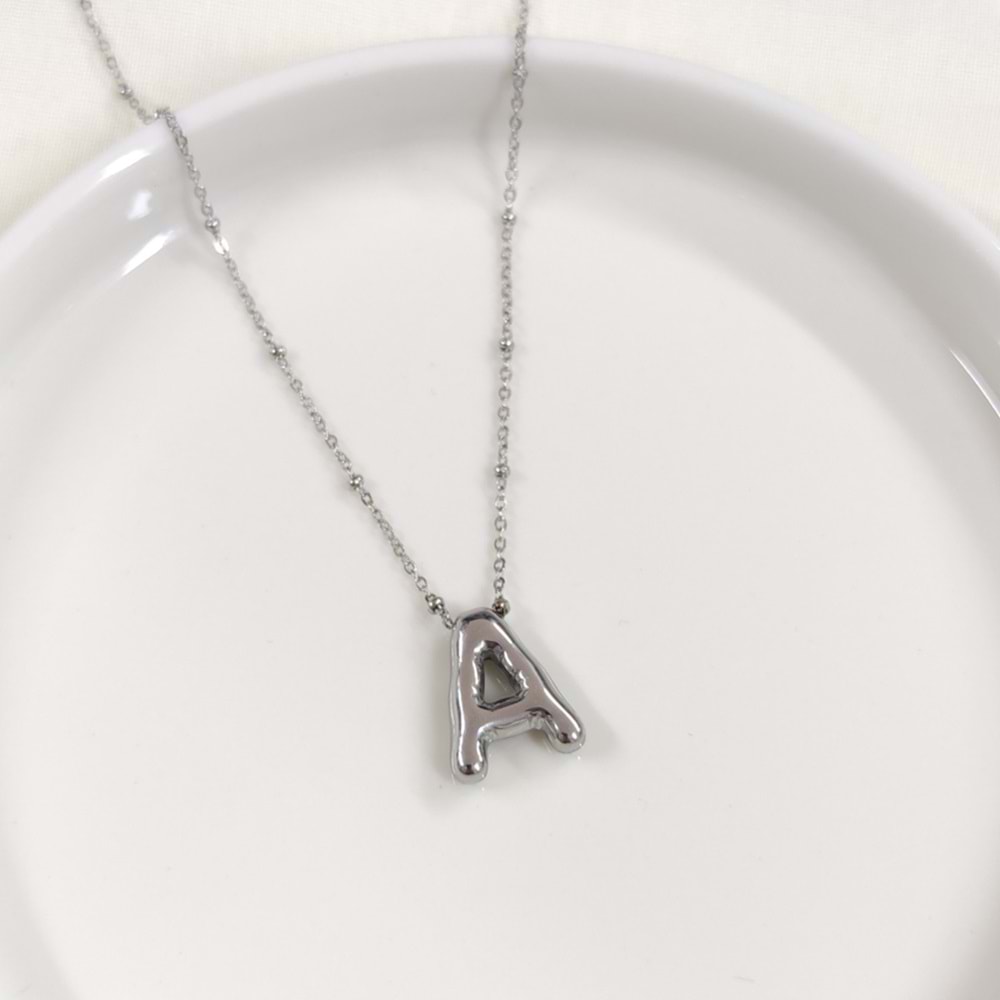 ÇELİK BOMBELİ BEYAZ HARF KOLYE - A HARFİ