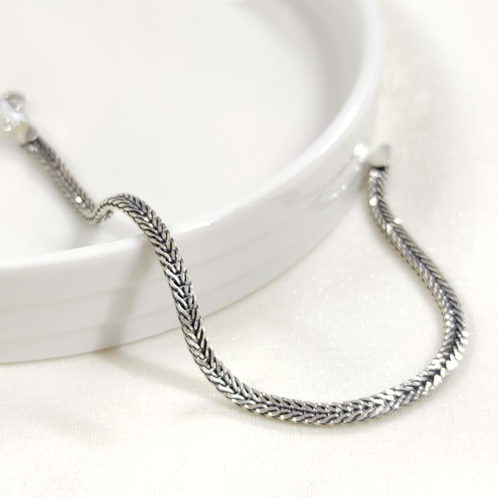 3,30 MM GÜMÜŞ TİLKİ KUYRUĞU ZİNCİR BİLEKLİK - 19