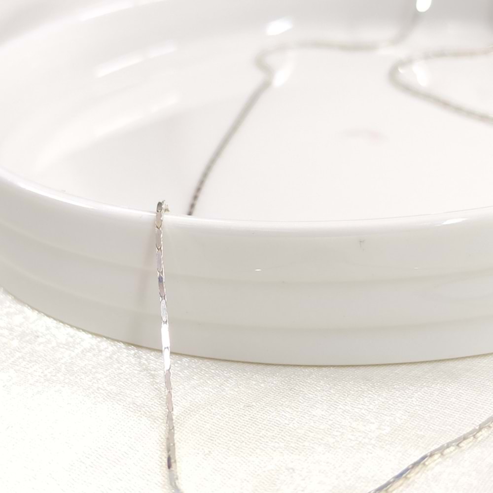 1 MM ITALY YILAN ZİNCİR GÜMÜŞ KOLYE - 55 CM