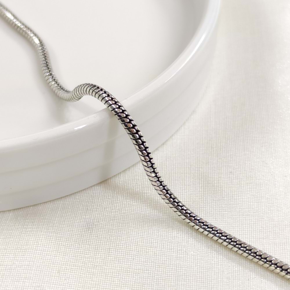 2,80 MM BORU YILAN ZİNCİR GÜMÜŞ ERKEK BİLEKLİK 21 CM