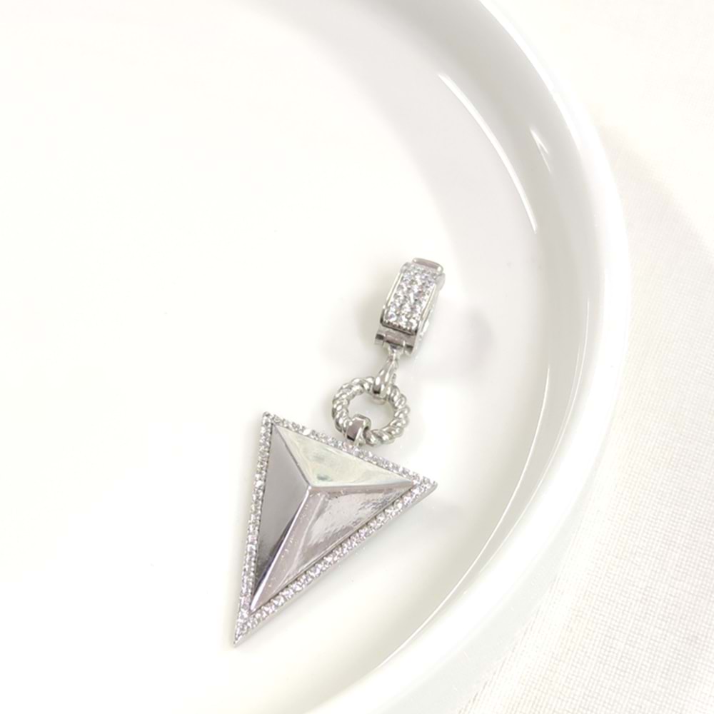 ÜÇGEN GÜMÜŞ KOLYE UCU 40MM