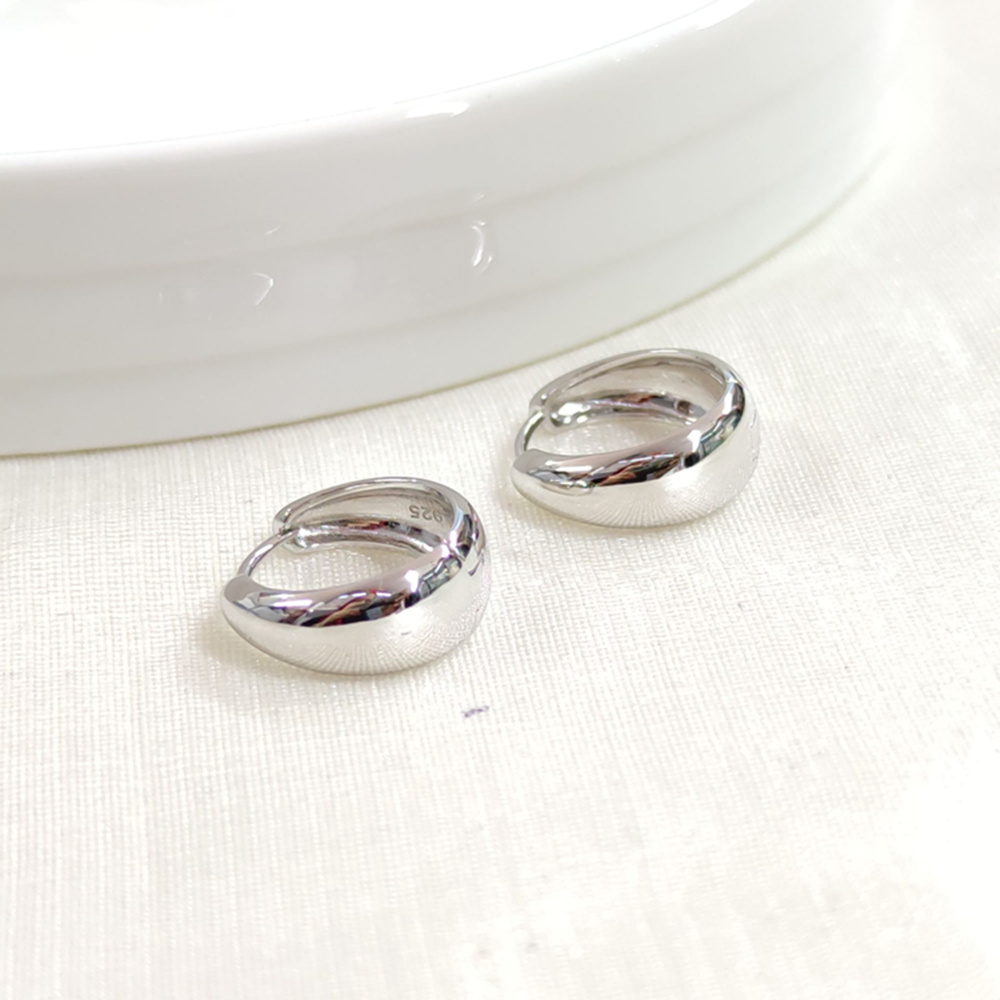 İTHAL BOMBELİ GÜMÜŞ 12 MM HALKA KÜPE