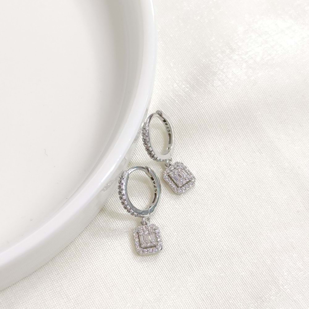 SALLANTILI MİNİ BAGET GÜMÜŞ 10 MM HALKA KÜPE