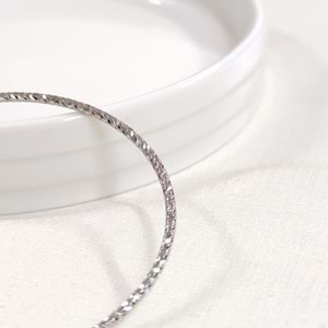 XUPING 60 MM DESENLİ 1 ADET BİLEZİK - BEYAZ