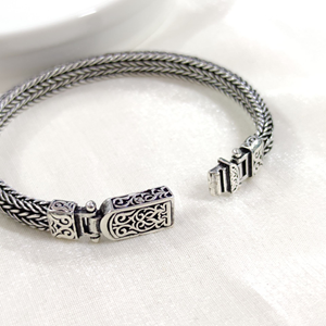 8,50 MM OKSİTLİ ERKEK BİLEKLİK 20 CM