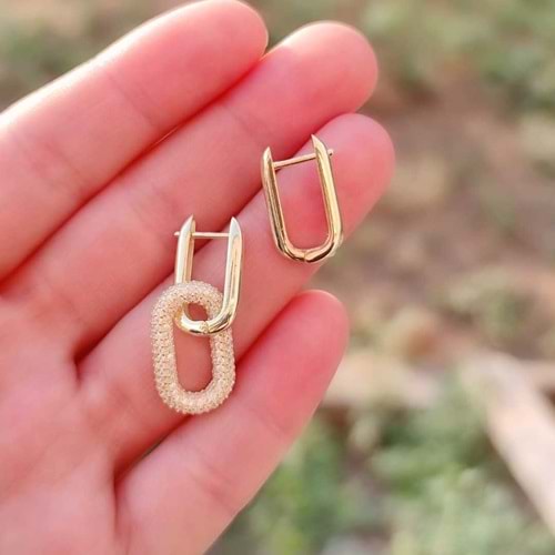 TAŞLI U KOMBİN GÜMÜŞ KÜPE - ALTIN SARI