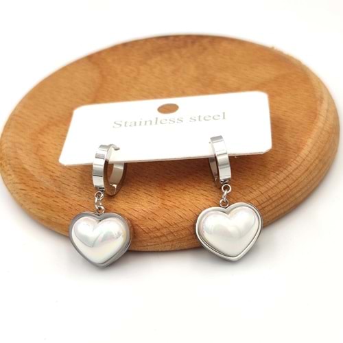 ÇELİK İNCİLİ KALP HALKA KÜPE - BEYAZ