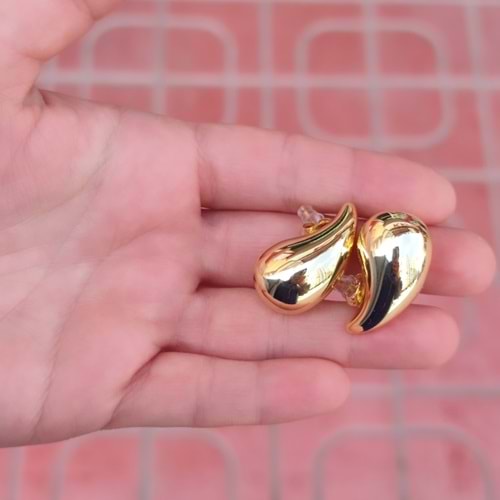 XUPING GÖZ YAŞI DAMLASI BÜYÜK BOMBELİ KÜPE - ALTIN SARI