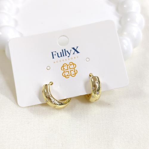 FULLYX 13 MM YILDIZ TAŞ DETAYLI 7 MM KALIN HALKA KÜPE GOLD