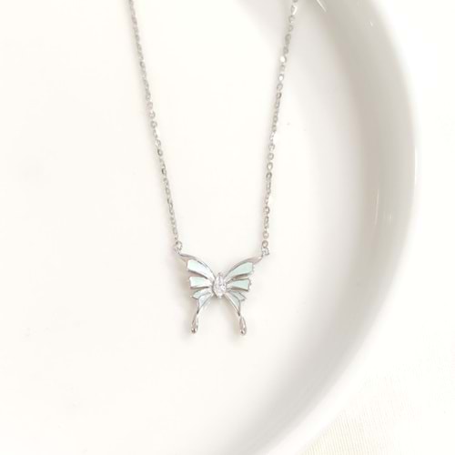 İTHAL 12 MM YEŞİL MİNELİ KELEBEK GÜMÜŞ KOLYE