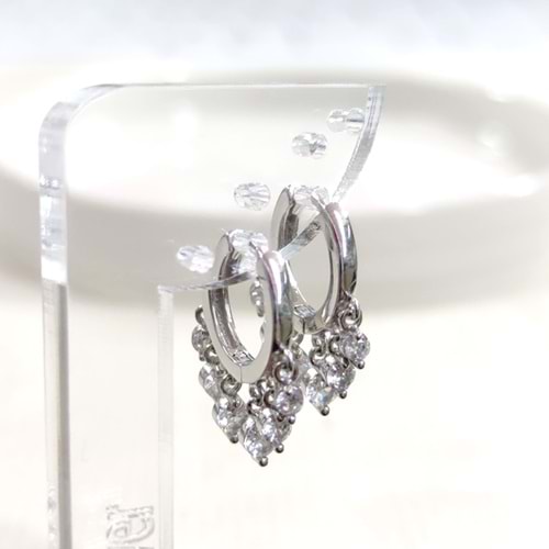 İTHAL SALLANTILI TAŞLI SHAK GÜMÜŞ 11 MM HALKA KÜPE