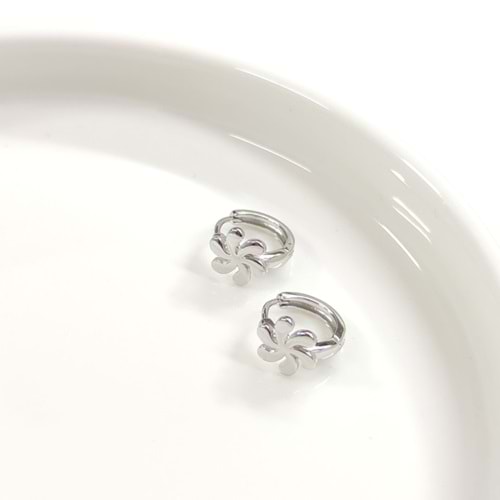 İTHAL ÇİÇEK 10 MM GÜMÜŞ HALKA KÜPE - RODYUM BEYAZ