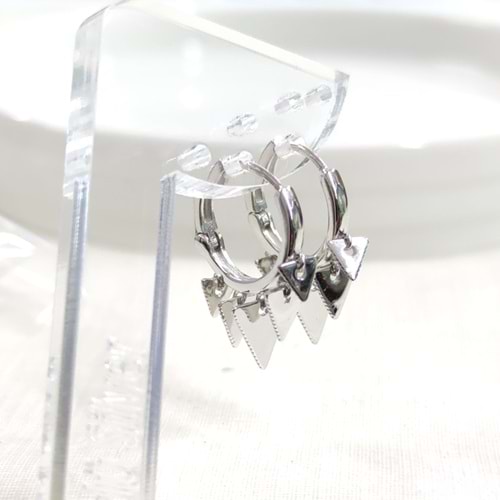 İTHAL SALLANTILI ÜÇGEN SHAK 12 MM GÜMÜŞ HALKA KÜPE