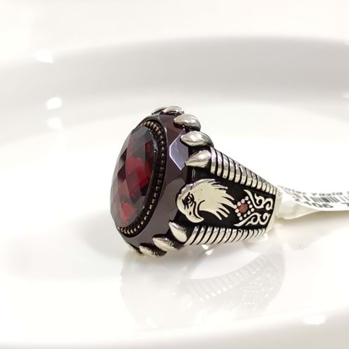 PENÇE KARTAL KIRMIZI TAŞLI GÜMÜŞ ERKEK YÜZÜK