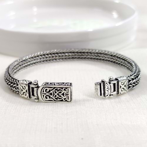 8,50 MM OKSİTLİ ERKEK BİLEKLİK 20 CM