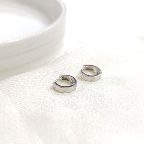 İTHAL 8 MM DESENLİ GÜMÜŞ HALKA KÜPE