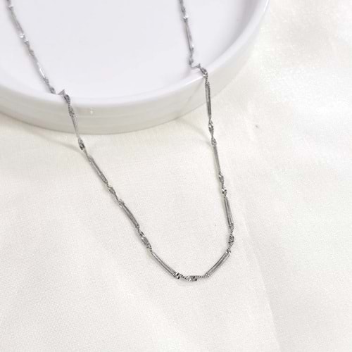 XUPING İNCE YASSI BURGU ZİNCİR KOLYE 45+5 CM BEYAZ