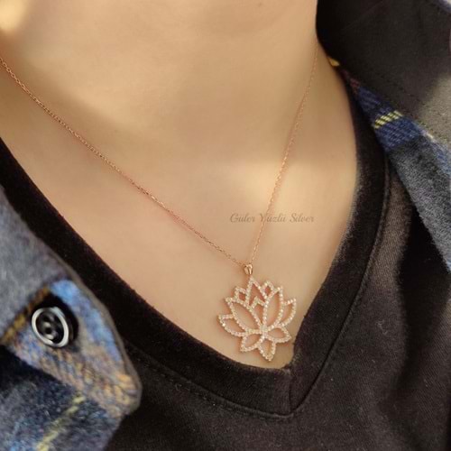 TAŞLI LOTUS GÜMÜŞ KOLYE - BEYAZ ZİRKON TAŞ