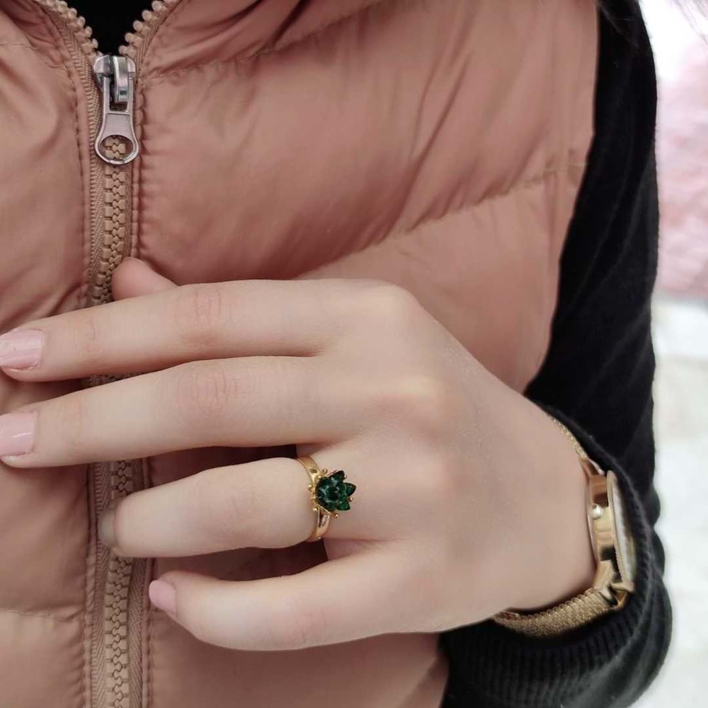 LOTUS ÇİÇEĞİ ZÜMRÜT ZİRKON TAŞ GÜMÜŞ YÜZÜK - ALTIN SARI