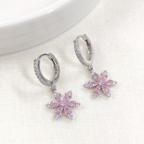 PEMBE LOTUS HALKA GÜMÜŞ KÜPE - RODYUM BEYAZ