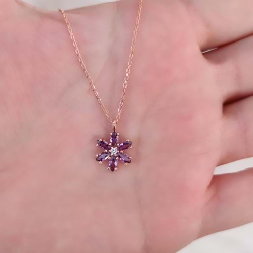 MOR TAŞLI PAPATYA GÜMÜŞ KOLYE - ROSE BAKIR