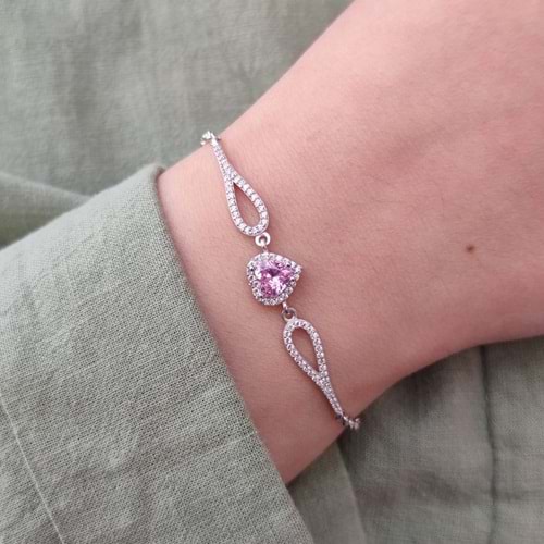 PEMBE TAŞLI KALP GÜMÜŞ BİLEKLİK - RODYUM BEYAZ