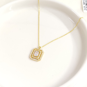 BAGET ZİRKON TAŞLI GÜMÜŞ KOLYE - ALTIN SARI