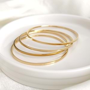 6,5 CM ÇELİK İNCE DÜZ AJDA BİLEZİK 1 ADET - ALTIN SARI