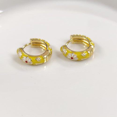 12 MM MİNELİ ÇİÇEKLİ ÇELİK HALKA KÜPE - SARI