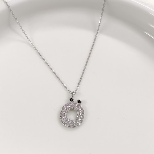 Ö TAŞLI GÜMÜŞ HARF KOLYE - RODYUM BEYAZ