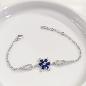 LACİ LOTUS ÇİÇEK GÜMÜŞ BİLEKLİK 17+3 CM - RODYUM BEYAZ