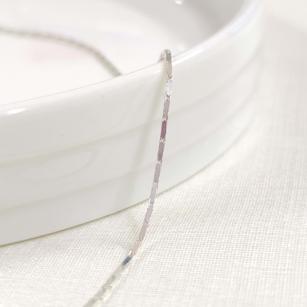 1 MM ITALY YILAN ZİNCİR GÜMÜŞ KOLYE - 50 CM