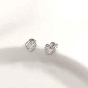 7 MM KALP GÜMÜŞ ÇİVİ KÜPE - RODYUM BEYAZ