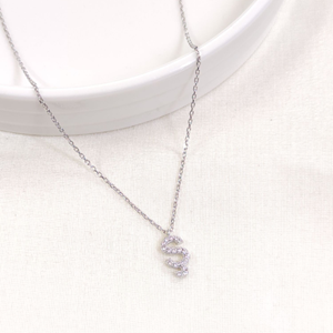 1 CM TAŞLI Ş HARF GÜMÜŞ KOLYE 40+5 CM