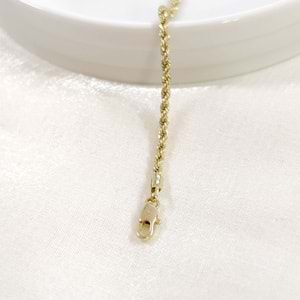 XUPING 2 MM ENİNDE BURGU BİLEKLİK GOLD 19 CM