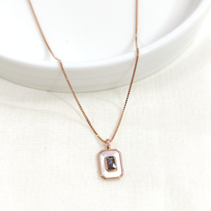 İTHAL SEDEF MİSTİK TOPAZ TAŞLI GÜMÜŞ KOLYE ROSE