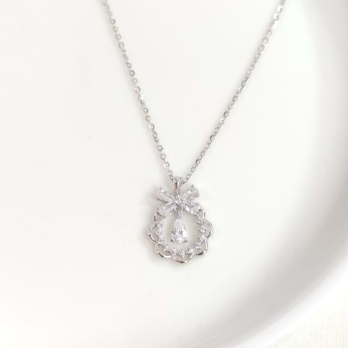 İTHAL 13 MM FİYONK ÇEMBER DAMLA GÜMÜŞ KOLYE