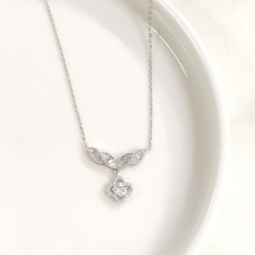 İTHAL SALLANTILI 9 MM YONCA GÜMÜŞ KOLYE