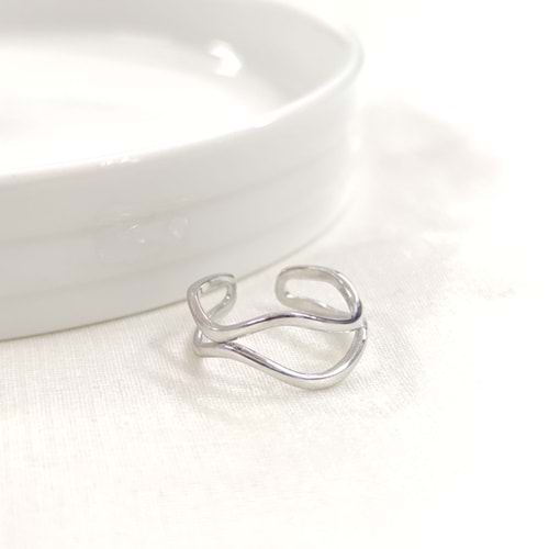 DALGALI AYARLANABİLİR GÜMÜŞ YÜZÜK - RODYUM BEYAZ