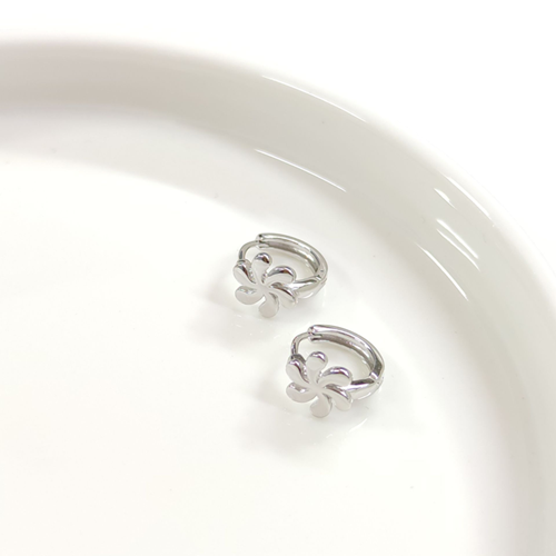 İTHAL ÇİÇEK 10 MM GÜMÜŞ HALKA KÜPE - RODYUM BEYAZ