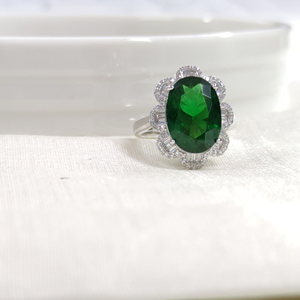 İTHAL OVAL BAGET ÇİÇEK ZÜMRÜT ZİRKON GÜMÜŞ YÜZÜK