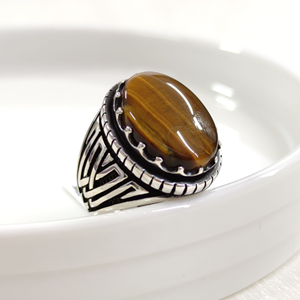 OVAL KAPLAN GÖZÜ GÜMÜŞ ERKEK YÜZÜK