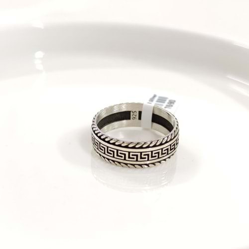 7,40 MM GÜMÜŞ DESENLİ OKSİTLİ ALYANS YÜZÜK - 22