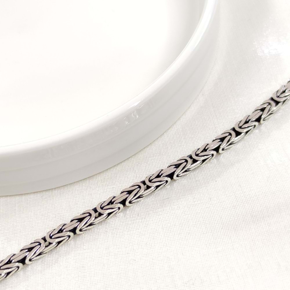 3,80 MM GÜMÜŞ KARE KRAL ZİNCİR BİLEKLİK 22 CM