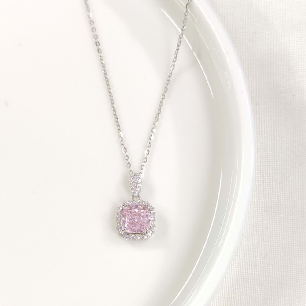 İTHAL PEMBE TAŞLI KARE GÜMÜŞ KOLYE