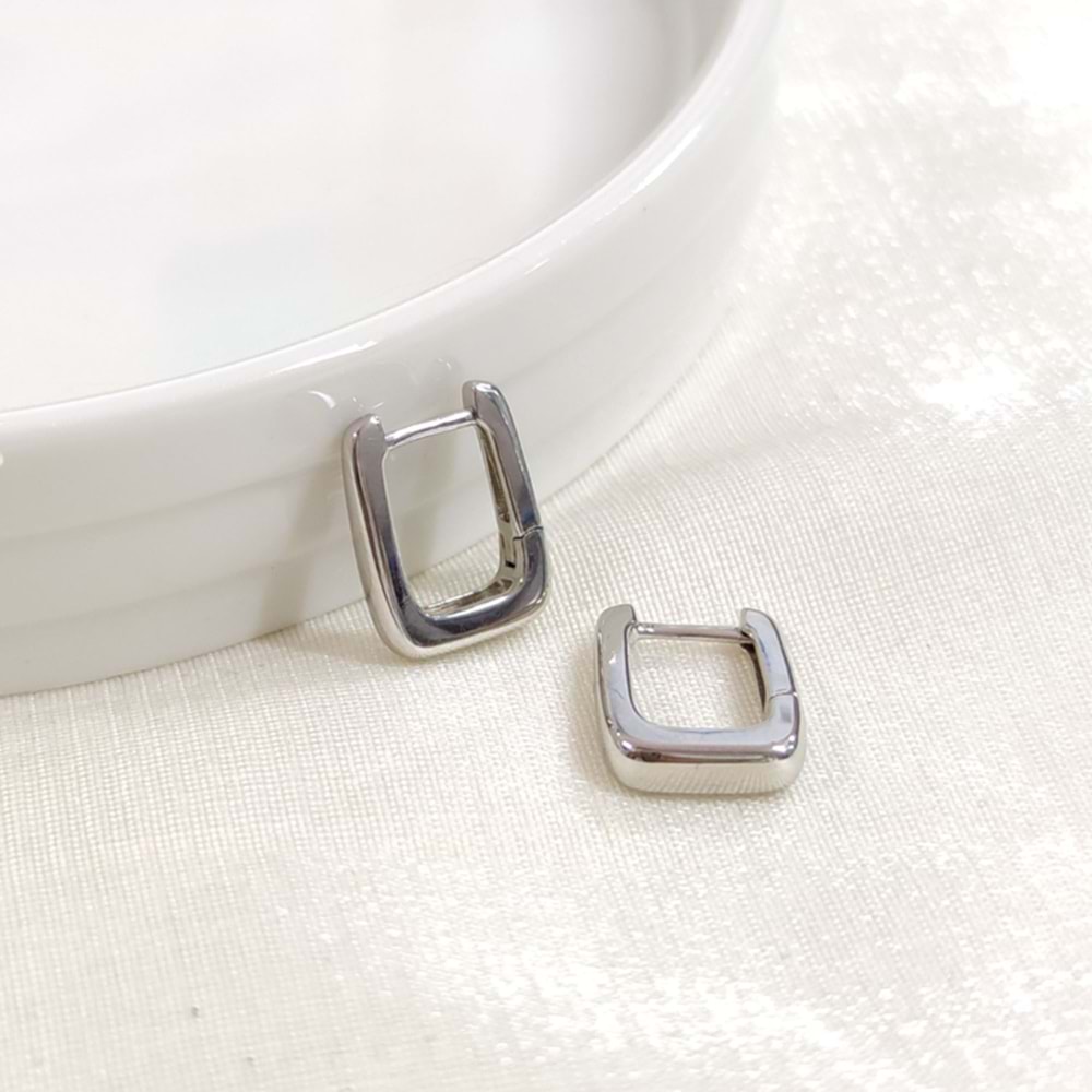 İTHAL DÖRTGEN GÜMÜŞ HALKA KÜPE