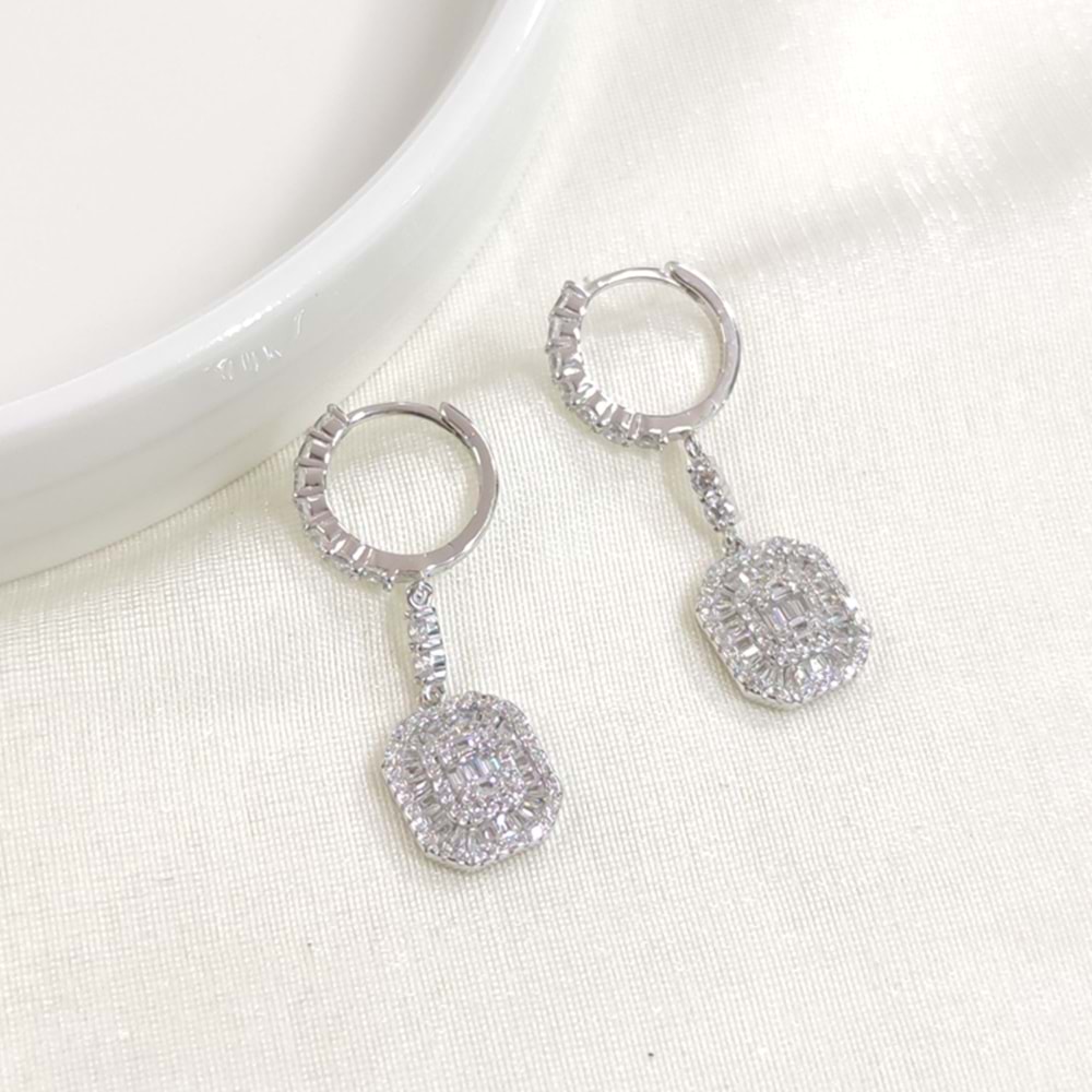 İTHAL SALLANTILI BAGET GÜMÜŞ 10 MM HALKA KÜPE