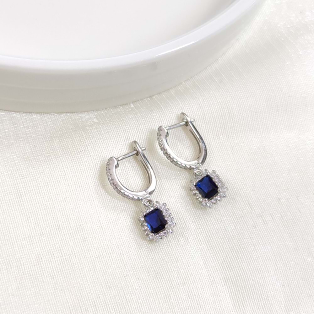 İTHAL SAFİR ZİRKON TAŞLI BAGET GÜMÜŞ HALKA KÜPE