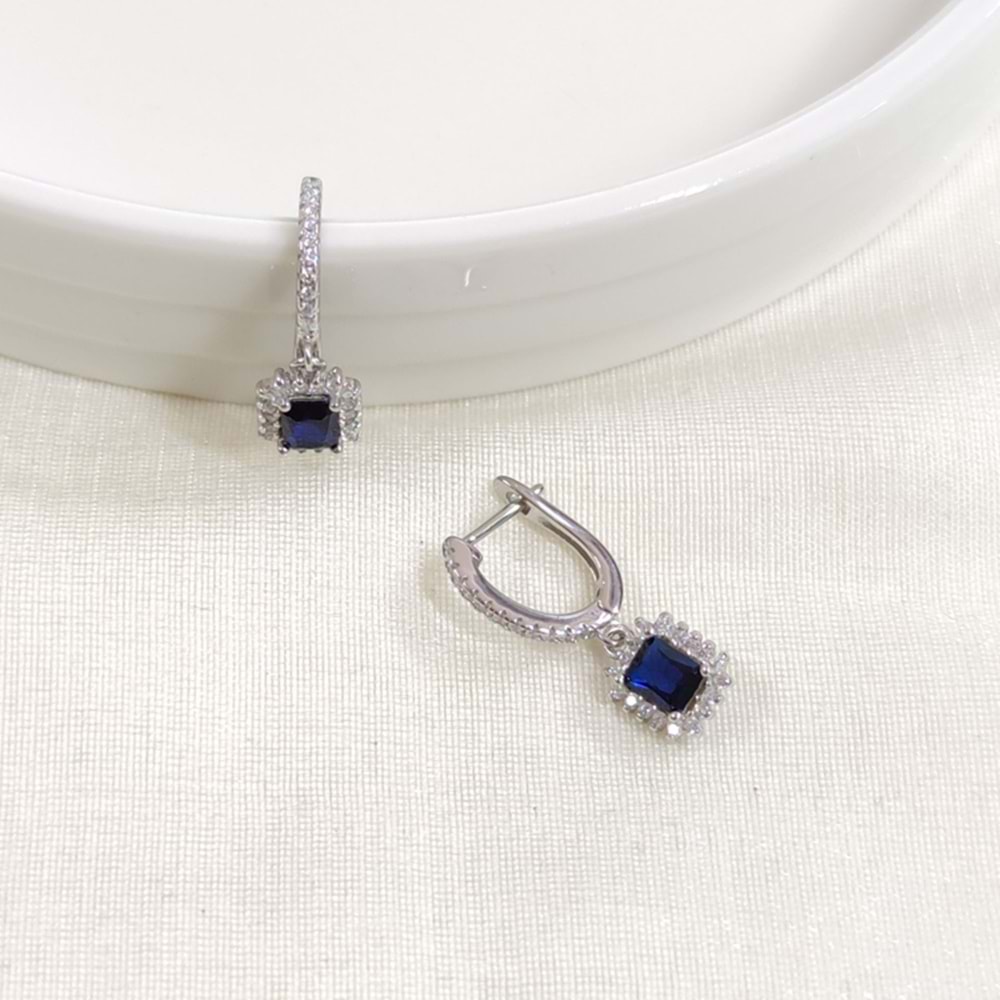 İTHAL SAFİR ZİRKON TAŞLI BAGET GÜMÜŞ HALKA KÜPE